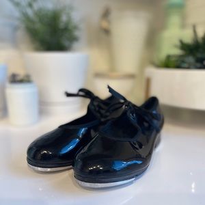 Bloch tap shoes for toddler in black SZ 10.5